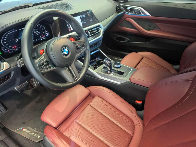 BMW 4 Series 2022 425i M Set de nuit de sport intérieur photo 17 BMW 4 Series 2022 425i M Set de nuit de sport intérieur photo 17