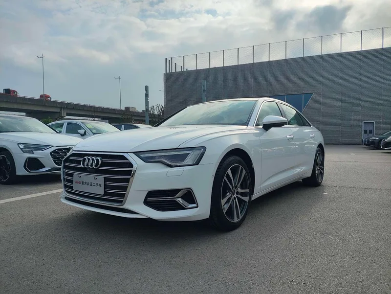 Audi A6L 2024 45 TFSI Elegante y elegante exterior foto 1 Audi A6L 2024 45 TFSI Elegante y elegante exterior foto 1