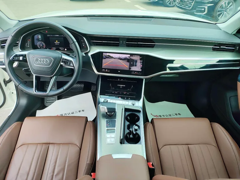 Audi A6L 2024 45 TFSI Elegante y elegante interior foto 13 Audi A6L 2024 45 TFSI Elegante y elegante interior foto 13