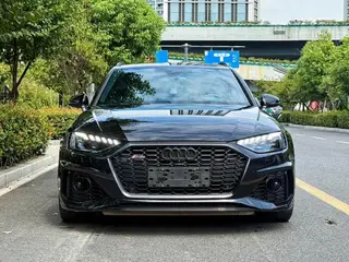Audi RS 4 2024 RS4 2.9T Avant Versión de motor de combustión exterior foto 2 Audi RS 4 2024 RS4 2.9T Avant Versión de motor de combustión exterior foto 2