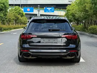 Audi RS 4 2024 RS4 2.9T Avant Versión de motor de combustión exterior foto 5 Audi RS 4 2024 RS4 2.9T Avant Versión de motor de combustión exterior foto 5
