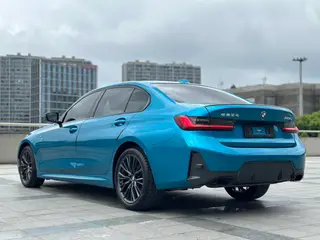 BMW 3 Series 2023 325Li M Sports Night Suit exterior photo 3 BMW 3 Series 2023 325Li M Sports Night Suit exterior photo 3