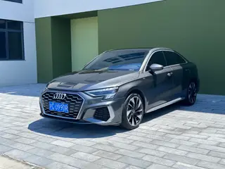 Audi A3 2024 A3L Limousine 35 TFSI Élégant à la mode