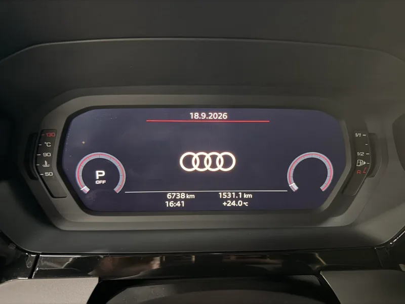 Audi A3 2023 A3L Limousine 35 TFSI Estilo deportivo de moda interior foto 7 Audi A3 2023 A3L Limousine 35 TFSI Estilo deportivo de moda interior foto 7