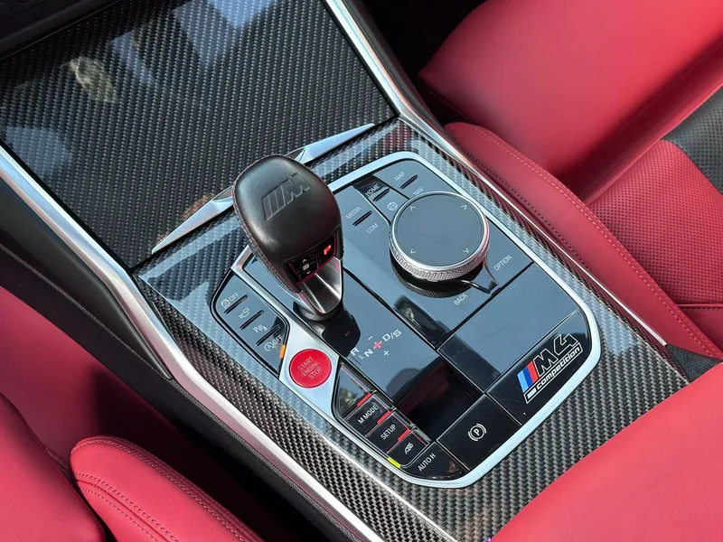 BMW M4 2021 M4 Coupé M xDrive Versión Thunder interior foto 16 BMW M4 2021 M4 Coupé M xDrive Versión Thunder interior foto 16