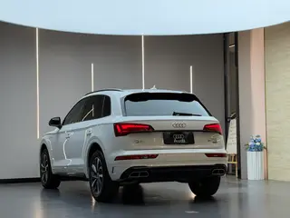 Audi Q5L 2024 40TFSI Type de luxe dynamique extérieur photo 4 Audi Q5L 2024 40TFSI Type de luxe dynamique extérieur photo 4