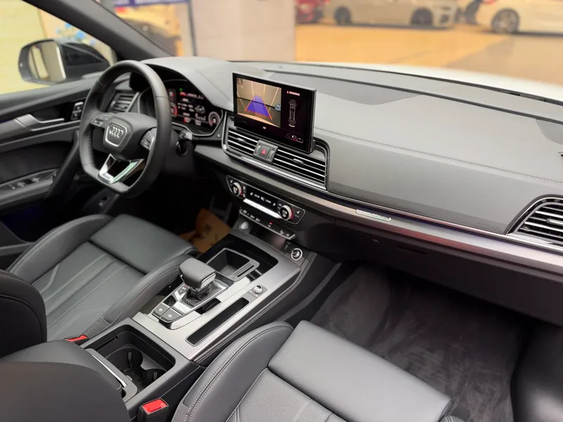 Audi Q5L 2024 40TFSI Type de luxe dynamique intérieur photo 9 Audi Q5L 2024 40TFSI Type de luxe dynamique intérieur photo 9