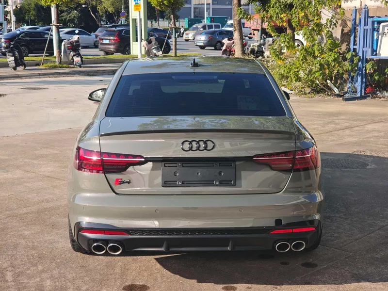Audi S4 2023 3.0TFSI exterior photo 5 Audi S4 2023 3.0TFSI exterior photo 5