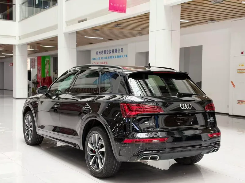 Audi Q5L 2024 40TFSI Deluxe Dynamic exterior photo 7 Audi Q5L 2024 40TFSI Deluxe Dynamic exterior photo 7