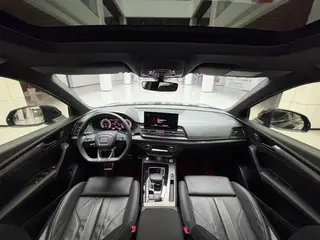 Audi Q5L 2024 40TFSI Deluxe Dynamic interior photo 15 Audi Q5L 2024 40TFSI Deluxe Dynamic interior photo 15
