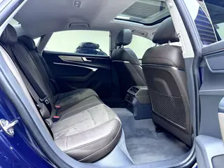 Audi A7L 2024 45 TFSI S-line Zhumeng Flow Crystal Set interior photo 12 Audi A7L 2024 45 TFSI S-line Zhumeng Flow Crystal Set interior photo 12