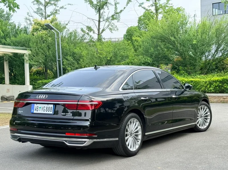 Audi A8 2022 A8L 50 TFSI quattro Comfort Collection Edition exterior photo 3 Audi A8 2022 A8L 50 TFSI quattro Comfort Collection Edition exterior photo 3
