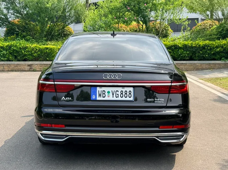 Audi A8 2022 A8L 50 TFSI quattro Comfort Collection Edition exterior photo 4 Audi A8 2022 A8L 50 TFSI quattro Comfort Collection Edition exterior photo 4
