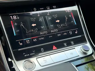 Audi A8 2022 A8L 50 TFSI quattro Comfort Collection Edition interior photo 10 Audi A8 2022 A8L 50 TFSI quattro Comfort Collection Edition interior photo 10