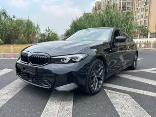 BMW 3 Series 2025 330Li M Sports Night Suit