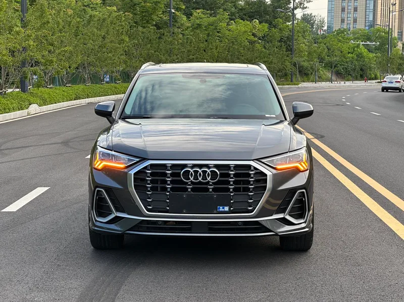 Audi Q3 2022 35 TFSI Fashion dynamic type exterior photo 2 Audi Q3 2022 35 TFSI Fashion dynamic type exterior photo 2