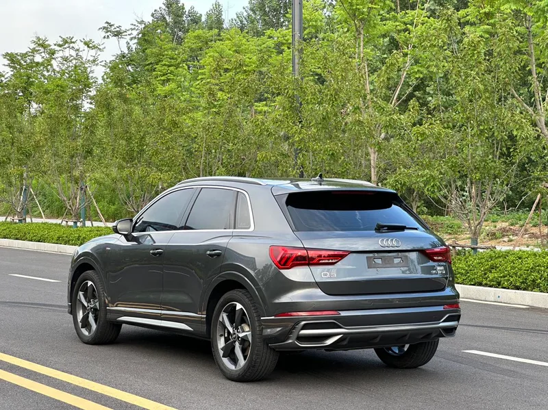 Audi Q3 2022 35 TFSI Fashion dynamic type exterior photo 3 Audi Q3 2022 35 TFSI Fashion dynamic type exterior photo 3