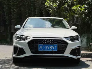Audi A4L 2024 40 TFSI Tipo dinámico de moda exterior foto 2 Audi A4L 2024 40 TFSI Tipo dinámico de moda exterior foto 2