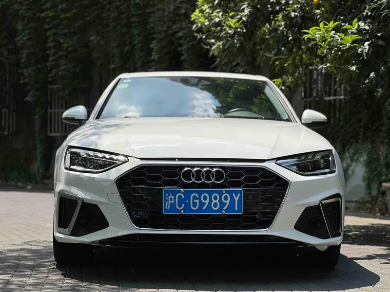 Audi A4L 2024 40 TFSI Tipo dinámico de moda exterior foto 2 Audi A4L 2024 40 TFSI Tipo dinámico de moda exterior foto 2