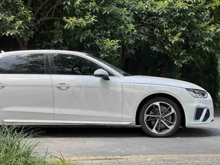 Audi A4L 2024 40 TFSI Tipo dinámico de moda exterior foto 3 Audi A4L 2024 40 TFSI Tipo dinámico de moda exterior foto 3