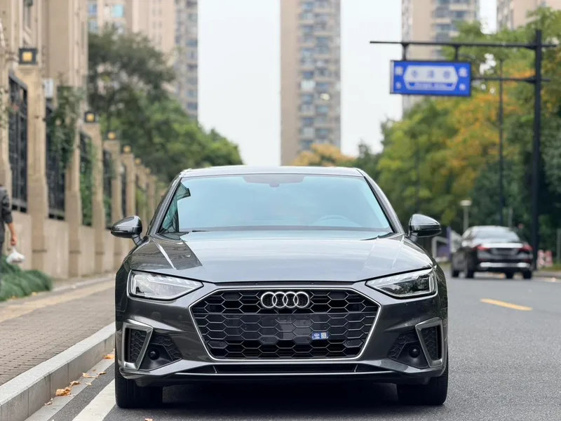 Audi A4L 2023 40 TFSI Fashion dynamic type exterior photo 2 Audi A4L 2023 40 TFSI Fashion dynamic type exterior photo 2
