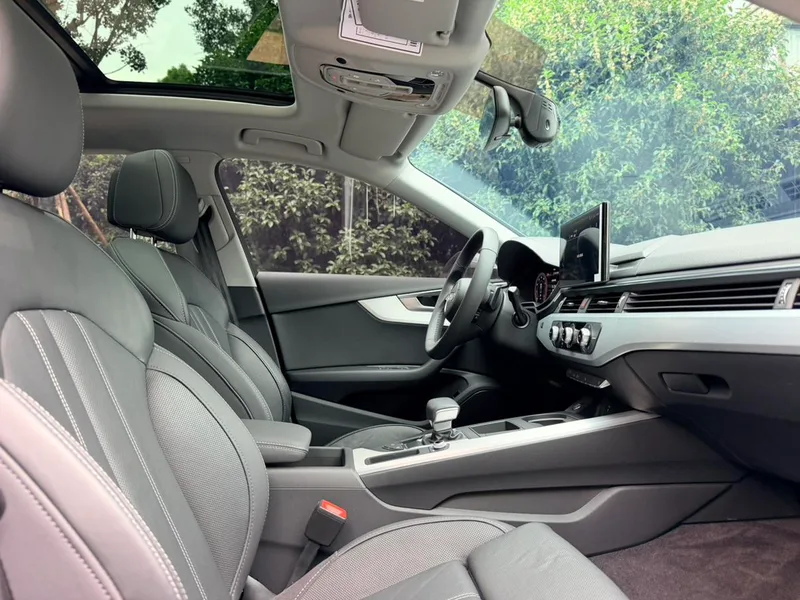 Audi A4L 2023 40 TFSI Fashion dynamic type interior photo 12 Audi A4L 2023 40 TFSI Fashion dynamic type interior photo 12