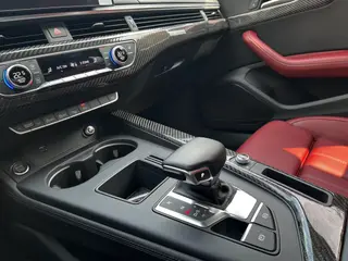 Audi A4L 2022 40 TFSI Deluxe Dynamic interior photo 14 Audi A4L 2022 40 TFSI Deluxe Dynamic interior photo 14