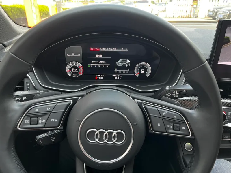Audi A4L 2022 40 TFSI Deluxe Dynamic interior photo 15 Audi A4L 2022 40 TFSI Deluxe Dynamic interior photo 15