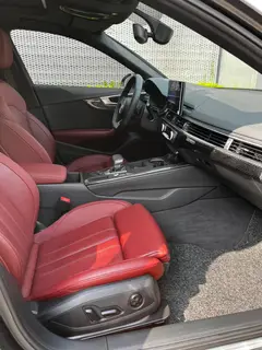 Audi A4L 2022 40 TFSI Deluxe Dynamic interior photo 17 Audi A4L 2022 40 TFSI Deluxe Dynamic interior photo 17