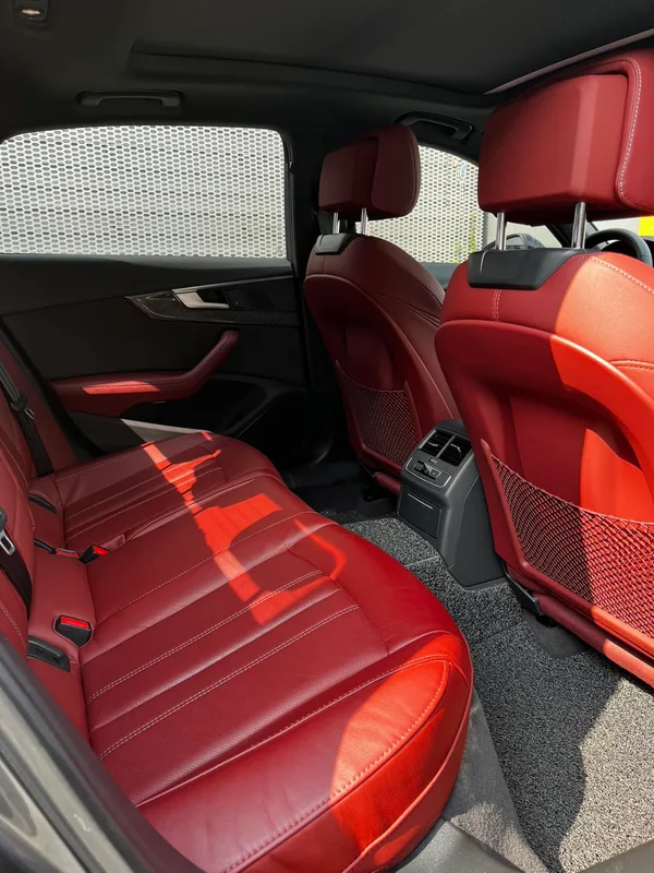 Audi A4L 2022 40 TFSI Deluxe Dynamic interior photo 18 Audi A4L 2022 40 TFSI Deluxe Dynamic interior photo 18