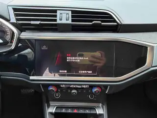 Audi Q3 2023 35 TFSI Fashion dynamic type (1.5T) interior photo 11 Audi Q3 2023 35 TFSI Fashion dynamic type (1.5T) interior photo 11