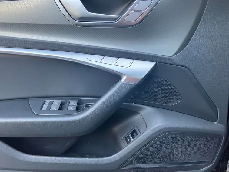 Audi A6L 2023 45 TFSI Zhenxuan Zhiya Type interior photo 12 Audi A6L 2023 45 TFSI Zhenxuan Zhiya Type interior photo 12