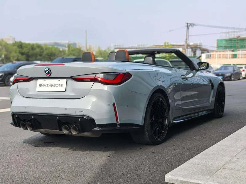 BMW M4 2023 M4 Convertible Coupe M xDrive exterior photo 4 BMW M4 2023 M4 Convertible Coupe M xDrive exterior photo 4