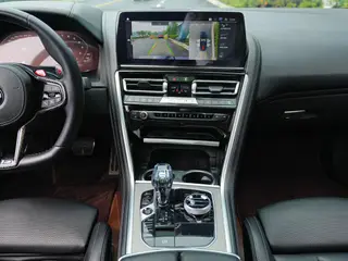 BMW 8 Series 2022 840i xDrive Four-door coupe M Sports suit interior photo 13 BMW 8 Series 2022 840i xDrive Four-door coupe M Sports suit interior photo 13