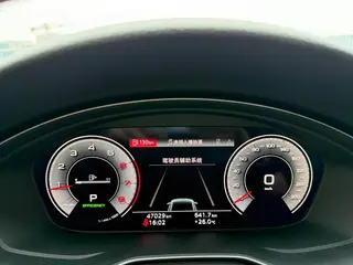 Audi A4L 2022 40 TFSI Deluxe dinámico interior foto 11 Audi A4L 2022 40 TFSI Deluxe dinámico interior foto 11