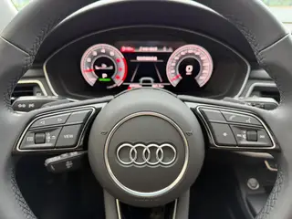 Audi A4L 2022 40 TFSI Deluxe dinámico interior foto 12 Audi A4L 2022 40 TFSI Deluxe dinámico interior foto 12