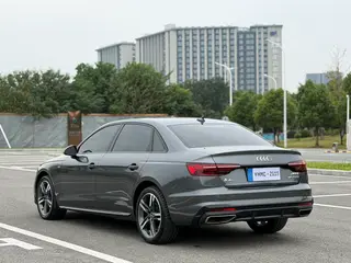 Audi A4L 2022 40 TFSI Deluxe dinámico interior foto 19 Audi A4L 2022 40 TFSI Deluxe dinámico interior foto 19