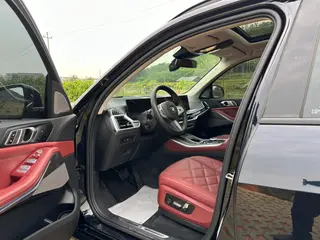 BMW X5 2023 xDrive30Li Premium Class M Sports suit exterior photo 5 BMW X5 2023 xDrive30Li Premium Class M Sports suit exterior photo 5