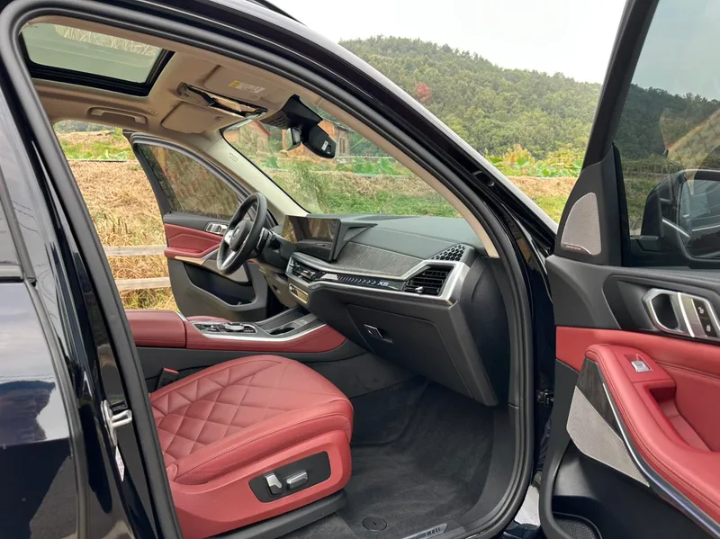 BMW X5 2023 xDrive30Li Premium Class M Sports suit interior photo 11 BMW X5 2023 xDrive30Li Premium Class M Sports suit interior photo 11