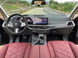 BMW X5 2023 xDrive30Li Premium Class M Sports suit interior photo 13 BMW X5 2023 xDrive30Li Premium Class M Sports suit interior photo 13