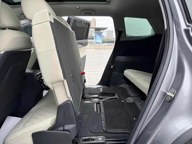 Audi Q6 2023 45TFSI quattro Tipo Qiyun Light Traje de Yulin interior foto 14 Audi Q6 2023 45TFSI quattro Tipo Qiyun Light Traje de Yulin interior foto 14