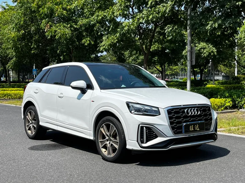 Audi Q2L 2022 35 TFSI Fashion dynamic type exterior photo 3