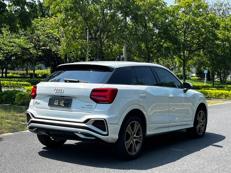 Audi Q2L 2022 35 TFSI Fashion dynamic type exterior photo 9