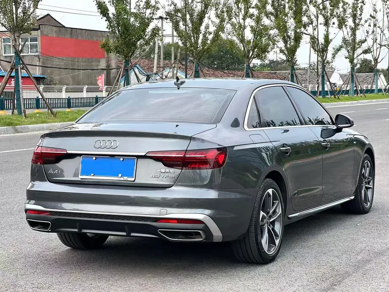 Audi A4L 2023 40 TFSI Fashion dynamic type exterior photo 4 Audi A4L 2023 40 TFSI Fashion dynamic type exterior photo 4