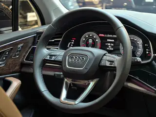 Audi Q7 2023 55 TFSI quattro S line Deporte interior foto 19 Audi Q7 2023 55 TFSI quattro S line Deporte interior foto 19