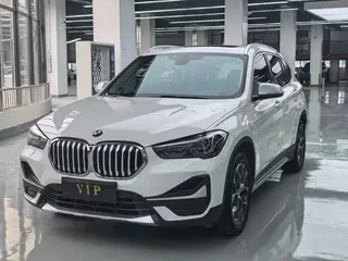 BMW X1 2021 Mise à jour sDrive20Li Style tendance