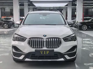 BMW X1 2021 Restyling sDrive20Li Fashionable exterior photo 2 BMW X1 2021 Restyling sDrive20Li Fashionable exterior photo 2