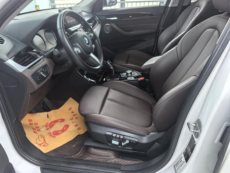 BMW X1 2021 Restyling sDrive20Li Fashionable exterior photo 5 BMW X1 2021 Restyling sDrive20Li Fashionable exterior photo 5