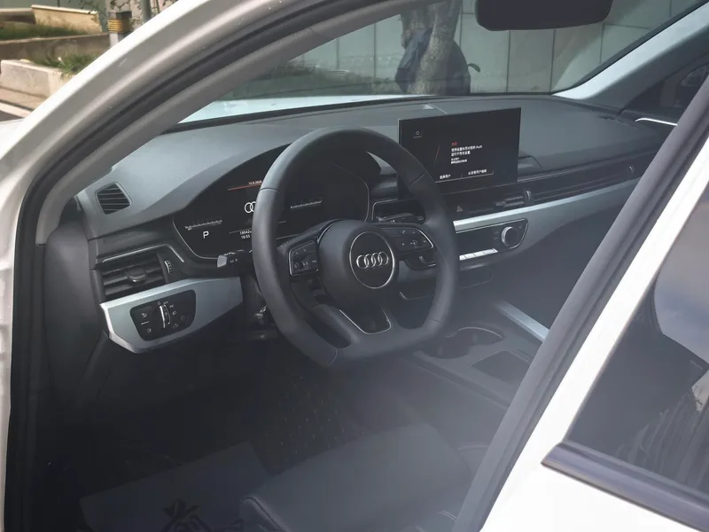Audi A4L 2022 40 TFSI Fashion and Elegant exterior photo 6 Audi A4L 2022 40 TFSI Fashion and Elegant exterior photo 6