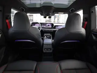 Audi A5L Sportback 2026 2.0TFSI quattro 150kW Primera edición limitada interior foto 17 Audi A5L Sportback 2026 2.0TFSI quattro 150kW Primera edición limitada interior foto 17